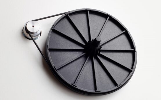 REGA/PLANAR 1 PLUS (MATT BLACK) - Image 4